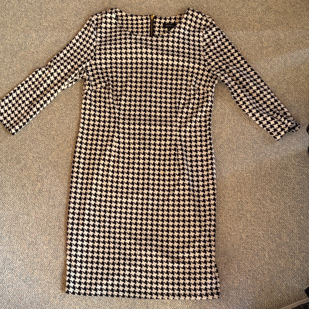 Spense Black and White Houndstooth Long Sleeve Dress